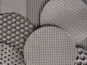 filter screens and strainers for protection of hydraulic components in military aircraft